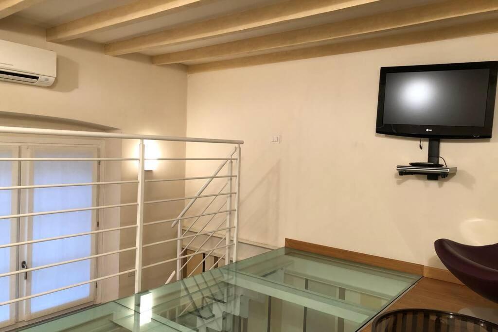 La Casina In Burlamacchi Milan Exterior photo